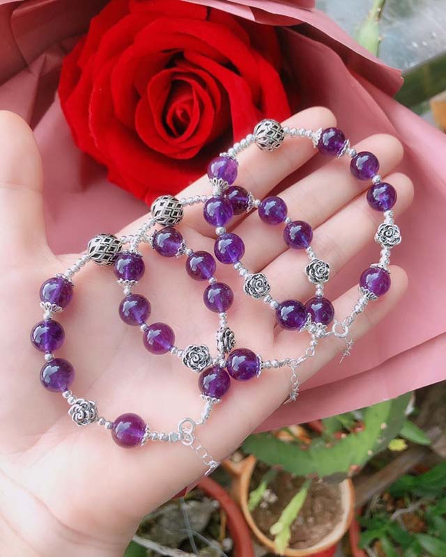 Cửa hàng đá quý Huệ Gems
