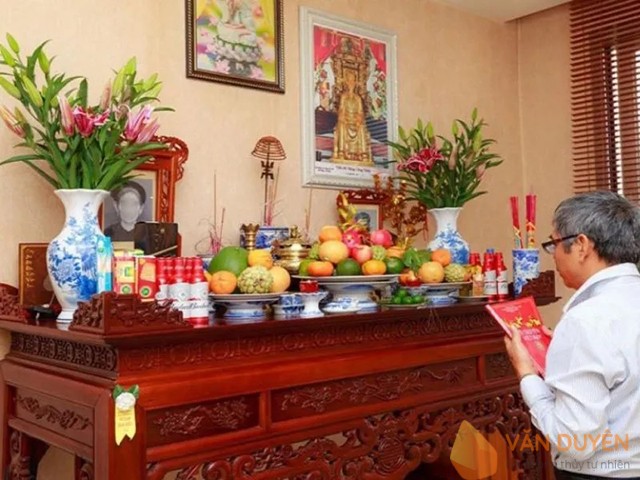 Lễ cúng tạ mang ý nghĩa "trình báo và tri ân"